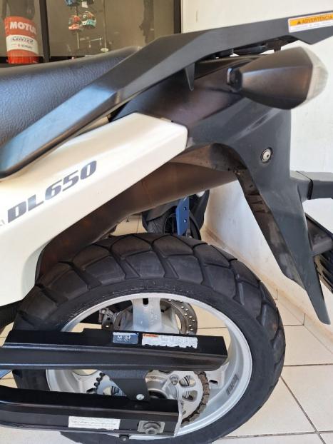 SUZUKI V-Strom DL 650 , Foto 15