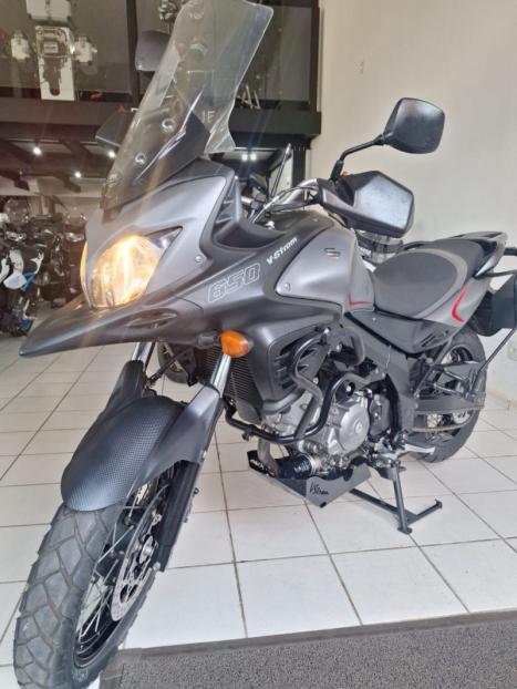 SUZUKI V-Strom DL 650 XT, Foto 6