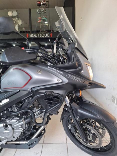 SUZUKI V-Strom DL 650 XT, Foto 21