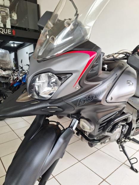 SUZUKI V-Strom DL 650 XT, Foto 8
