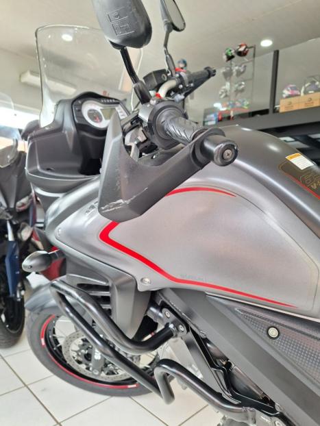 SUZUKI V-Strom DL 650 XT, Foto 10