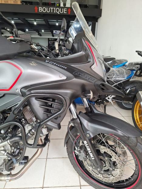 SUZUKI V-Strom DL 650 XT, Foto 17