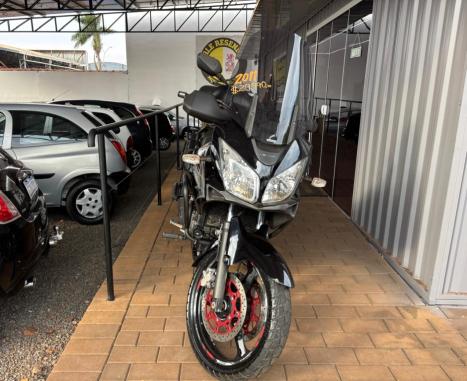 SUZUKI V-Strom DL 650 , Foto 2