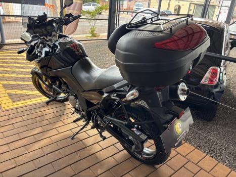 SUZUKI V-Strom DL 650 , Foto 5