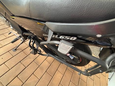 SUZUKI V-Strom DL 650 , Foto 7