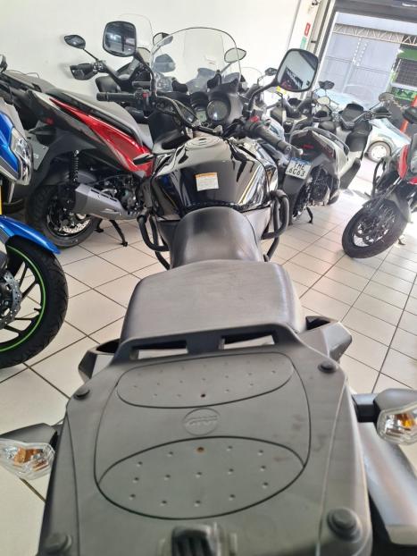 SUZUKI V-Strom DL 650 , Foto 9
