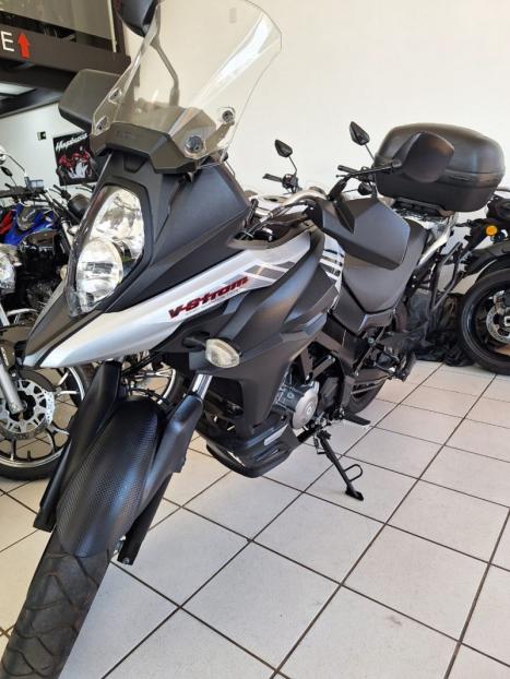SUZUKI V-Strom DL 650 XT, Foto 1