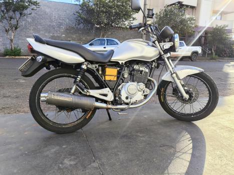 SUZUKI Yes 125 EN, Foto 15