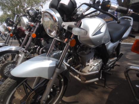 SUZUKI Yes 125 EN, Foto 2