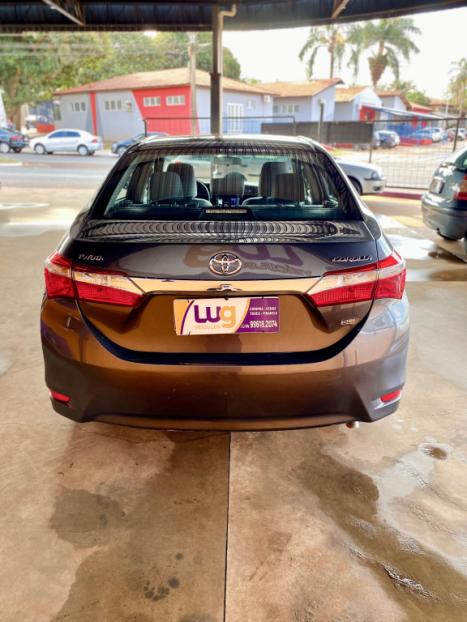 TOYOTA Corolla 1.6 16V 4P GLI, Foto 3