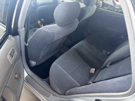 TOYOTA Corolla 1.8 16V 4P XLI, Foto 5