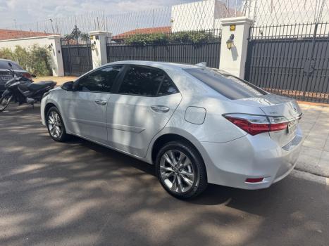 TOYOTA Corolla 2.0 16V 4P FLEX XEI DIRECT SHIFT AUTOMTICO CVT, Foto 4