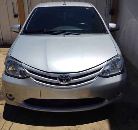 TOYOTA Etios Hatch 1.3 16V 4P FLEX X, Foto 1