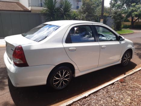 TOYOTA Etios Sedan 1.5 16V 4P FLEX PLATINUM AUTOMTICO, Foto 4