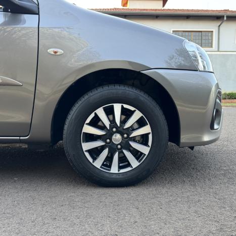 TOYOTA Etios Sedan 1.5 16V 4P FLEX XS, Foto 14