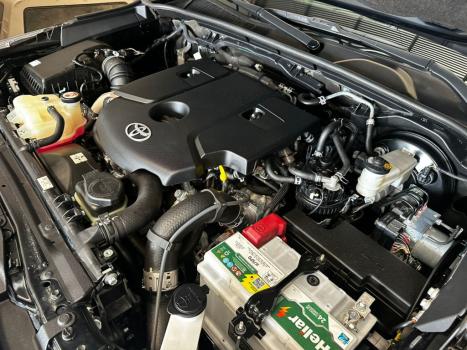 TOYOTA Hilux Caminhonete 2.8 16V GR SPORT 4X4 TURBO DIESEL CABINE DUPLA AUTOMTICO, Foto 7