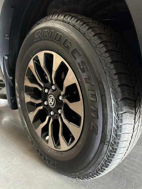 TOYOTA Hilux Caminhonete 2.8 16V GR SPORT 4X4 TURBO DIESEL CABINE DUPLA AUTOMTICO, Foto 14