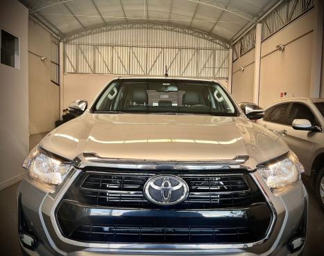 TOYOTA Hilux Caminhonete 2.8 16V SRV 4X4 DIESEL CABINE DUPLA AUTOMTICO, Foto 5