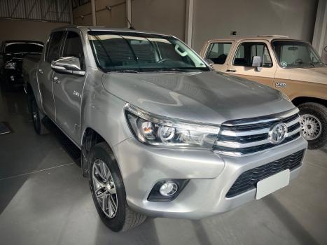TOYOTA Hilux Caminhonete 2.8 16V SRX 4X4 TURBO DIESEL CABINE DUPLA AUTOMTICO, Foto 1