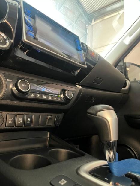 TOYOTA Hilux Caminhonete 2.8 16V SRX 4X4 TURBO DIESEL CABINE DUPLA AUTOMTICO, Foto 19