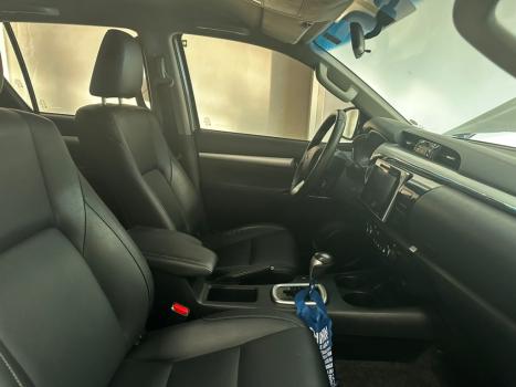 TOYOTA Hilux Caminhonete 2.8 16V SRX 4X4 TURBO DIESEL CABINE DUPLA AUTOMTICO, Foto 20