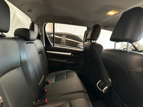 TOYOTA Hilux Caminhonete 2.8 16V SRV 4X4 DIESEL CABINE DUPLA AUTOMTICO, Foto 13