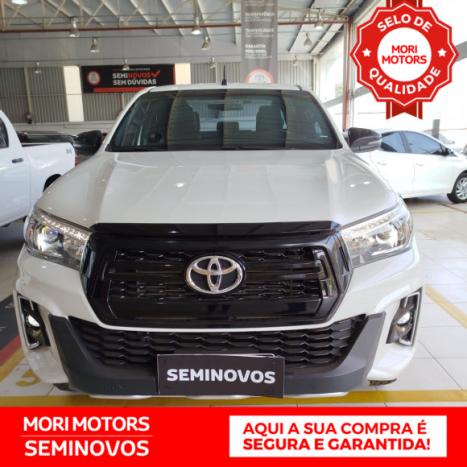 TOYOTA Hilux Caminhonete 2.8 16V SRX 4X4 TURBO DIESEL CABINE DUPLA AUTOMTICO, Foto 2