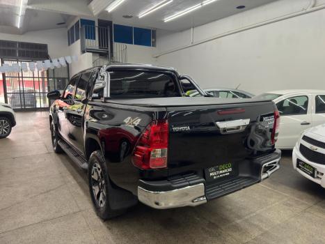 TOYOTA Hilux Caminhonete 2.8 16V SRX 4X4 TURBO DIESEL CABINE DUPLA AUTOMTICO, Foto 5