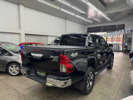 TOYOTA Hilux Caminhonete 2.8 16V SRX 4X4 TURBO DIESEL CABINE DUPLA AUTOMTICO, Foto 7