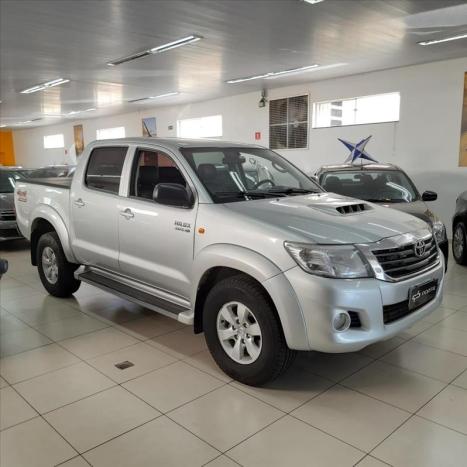 TOYOTA Hilux Caminhonete 3.0 4P SR 4X4 TURBO DIESEL CABINE DUPLA AUTOMTICO, Foto 1