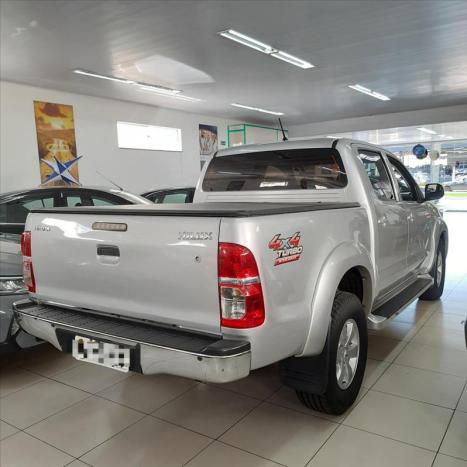 TOYOTA Hilux Caminhonete 3.0 4P SR 4X4 TURBO DIESEL CABINE DUPLA AUTOMTICO, Foto 3