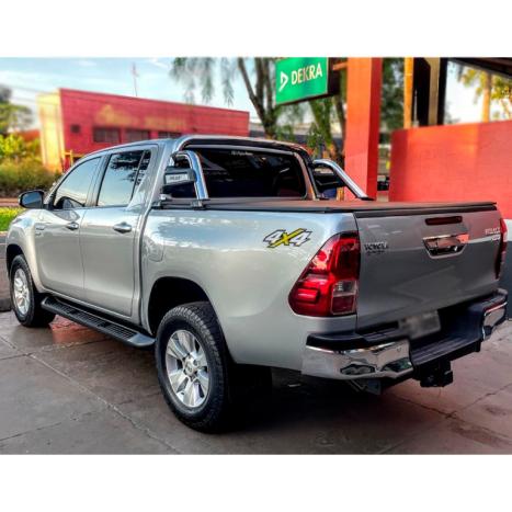 TOYOTA Hilux Caminhonete 2.7 16V 4P SRV FLEX 4X4  CABINE DUPLA AUTOMTICO, Foto 6