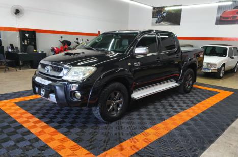 TOYOTA Hilux Caminhonete 3.0 16V 4P 4X4 SRV TURBO DIESEL CABINE DUPLA AUTOMTICO, Foto 2