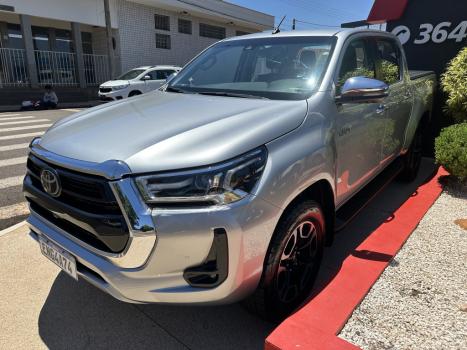 TOYOTA Hilux Caminhonete 2.8 16V SRX 4X4 DIESEL CABINE DUPLA AUTOMTICO, Foto 3