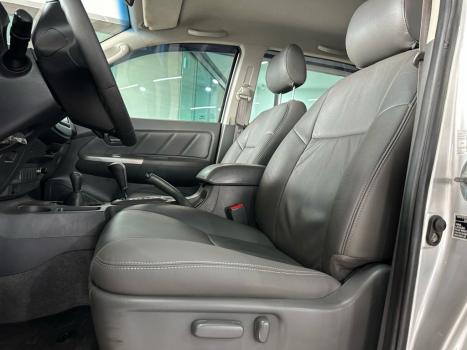 TOYOTA Hilux Caminhonete 3.0 4P 4X4 SRV TURBO DIESEL CABINE DUPLA AUTOMTICO, Foto 8