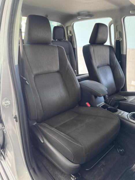 TOYOTA Hilux Caminhonete 2.7 16V 4P SR FLEX CABINE DUPLA, Foto 12