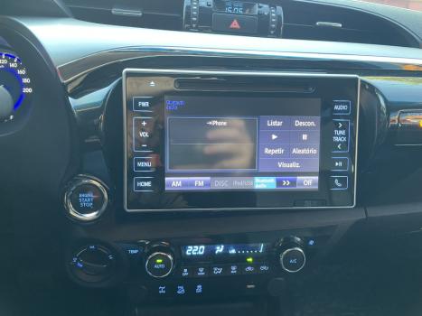 TOYOTA Hilux Caminhonete 2.8 16V SRV 4X4 DIESEL CABINE DUPLA AUTOMTICO, Foto 8