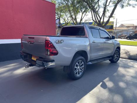 TOYOTA Hilux Caminhonete 2.8 16V SRV 4X4 DIESEL CABINE DUPLA AUTOMTICO, Foto 5