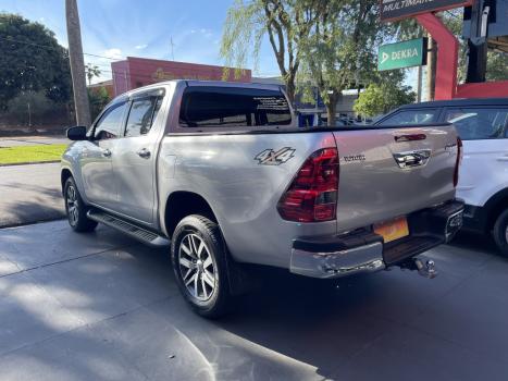 TOYOTA Hilux Caminhonete 2.8 16V SRV 4X4 DIESEL CABINE DUPLA AUTOMTICO, Foto 6