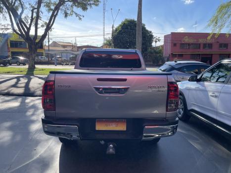 TOYOTA Hilux Caminhonete 2.8 16V SRV 4X4 DIESEL CABINE DUPLA AUTOMTICO, Foto 7