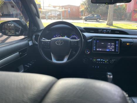 TOYOTA Hilux Caminhonete 2.8 16V SRV 4X4 DIESEL CABINE DUPLA AUTOMTICO, Foto 10