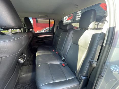 TOYOTA Hilux Caminhonete 2.8 16V SRV 4X4 DIESEL CABINE DUPLA AUTOMTICO, Foto 11