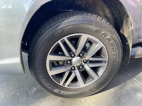 TOYOTA Hilux Caminhonete 2.8 16V SRV 4X4 DIESEL CABINE DUPLA AUTOMTICO, Foto 12