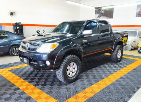 TOYOTA Hilux Caminhonete 3.0 4P 4X4 SRV TURBO DIESEL CABINE DUPLA AUTOMTICO, Foto 2