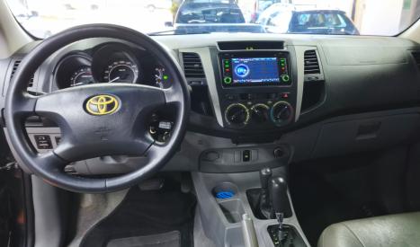 TOYOTA Hilux Caminhonete 3.0 4P 4X4 SRV TURBO DIESEL CABINE DUPLA AUTOMTICO, Foto 12