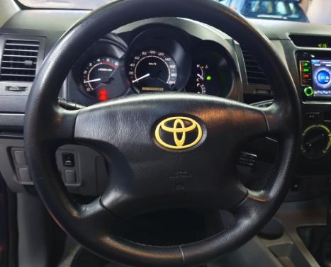 TOYOTA Hilux Caminhonete 3.0 4P 4X4 SRV TURBO DIESEL CABINE DUPLA AUTOMTICO, Foto 15