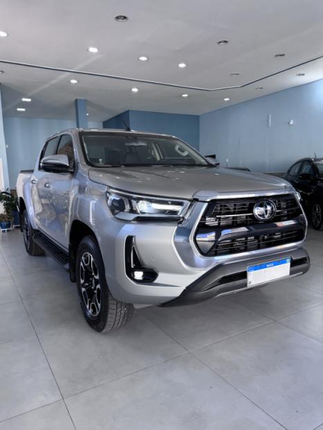TOYOTA Hilux Caminhonete 2.8 16V SRX 4X4 TURBO DIESEL CABINE DUPLA AUTOMTICO, Foto 5