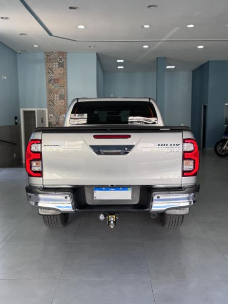 TOYOTA Hilux Caminhonete 2.8 16V SRX 4X4 TURBO DIESEL CABINE DUPLA AUTOMTICO, Foto 7