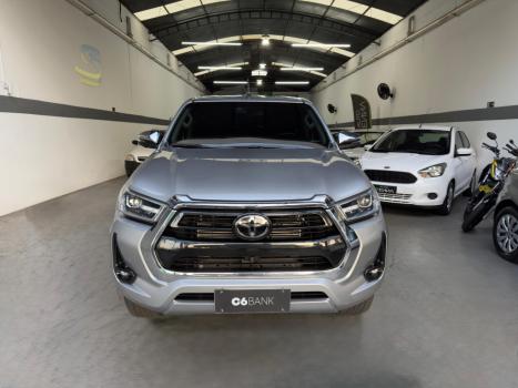 TOYOTA Hilux Caminhonete 2.8 16V SRX 4X4 TURBO DIESEL CABINE DUPLA AUTOMTICO, Foto 2