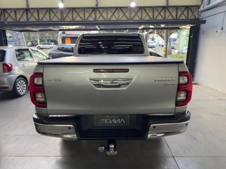 TOYOTA Hilux Caminhonete 2.8 16V SRX 4X4 TURBO DIESEL CABINE DUPLA AUTOMTICO, Foto 4